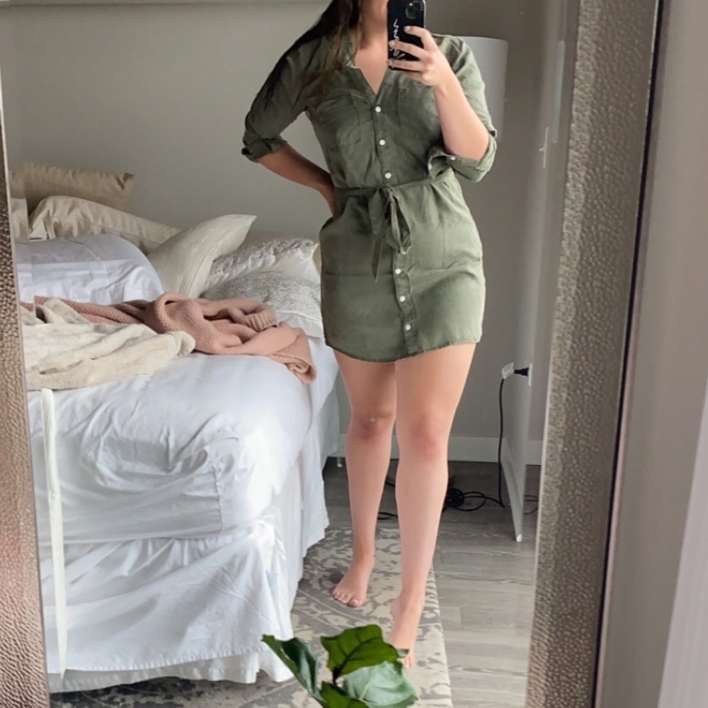 Small green shirt dress Abercrombie